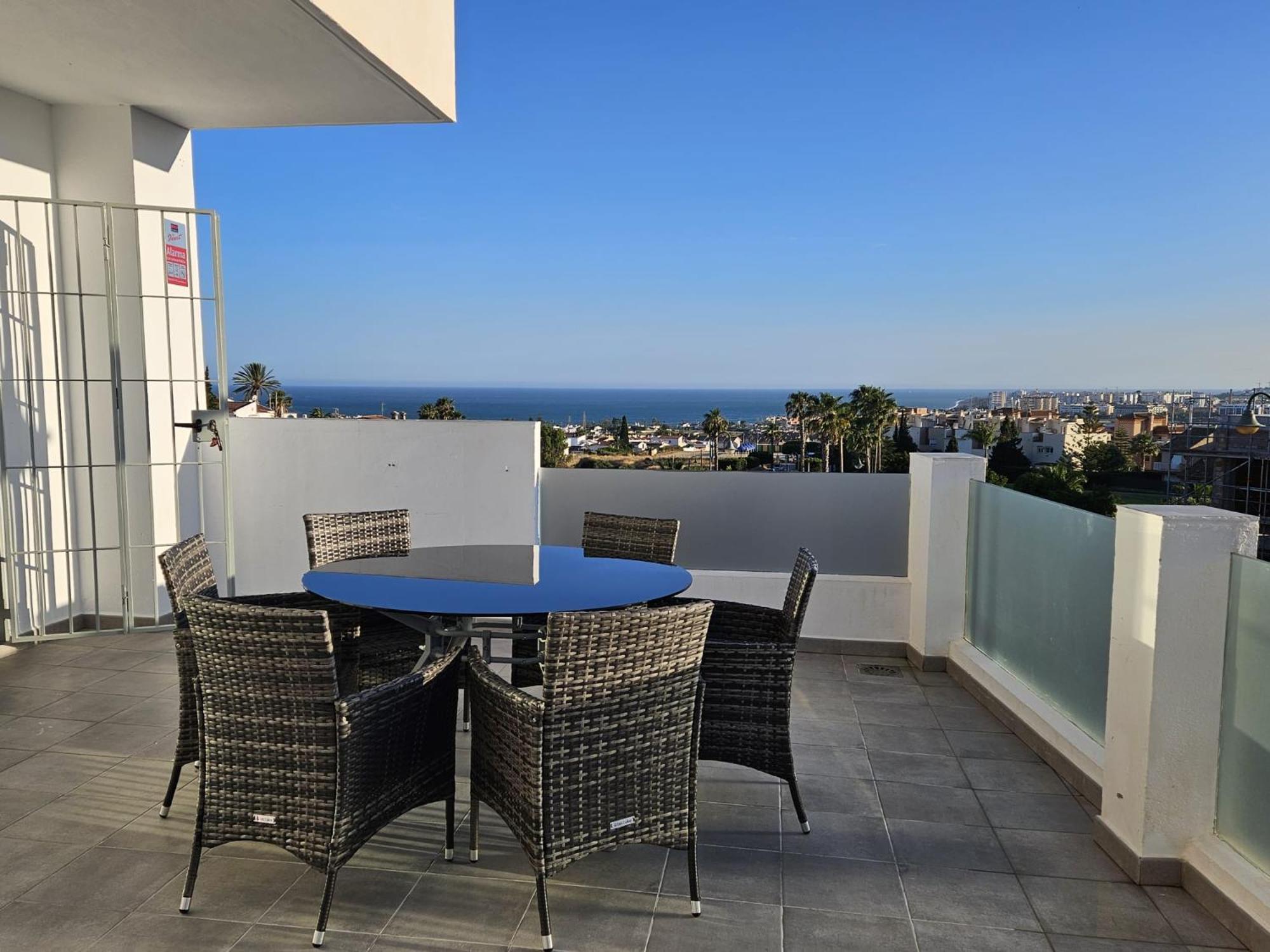 Golf En Baviera Con Vistas Al Mar Apartment Caleta De Velez Bagian luar foto